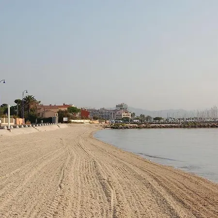 Port Duplex Plein Sud 200 M2 Et 100 M2 De Terrasse Apartman Hyères